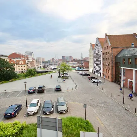 Gdansk Olowianka Old Town Exterior photo